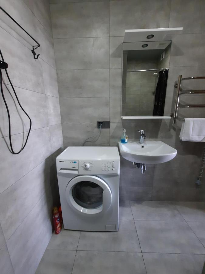 Sky Apartment Virmenska Kijów Zewnętrze zdjęcie