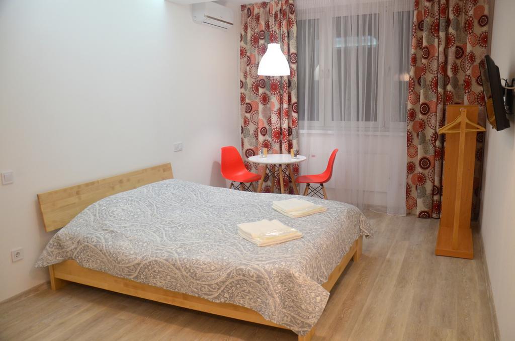 Sky Apartment Virmenska Kijów Zewnętrze zdjęcie